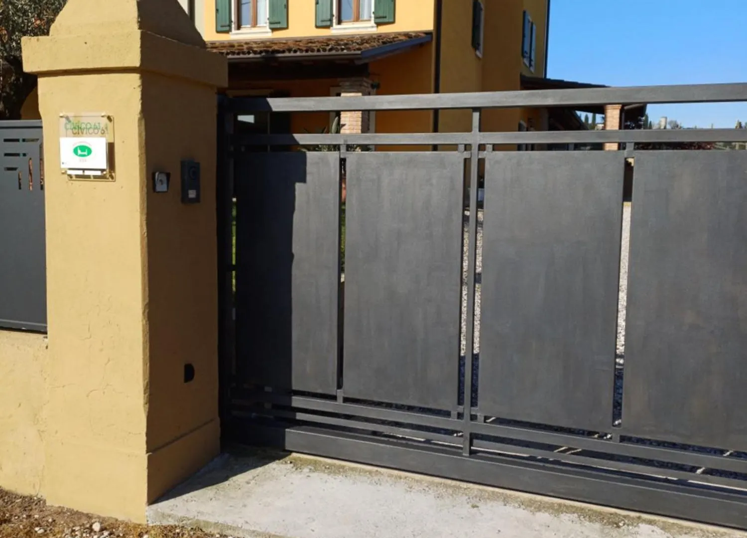 Bed & Breakfast B&B Civico 61 Pastrengo Italy